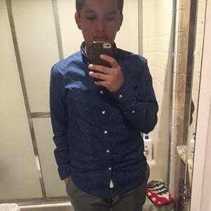 Meet your Posher, Jonathan